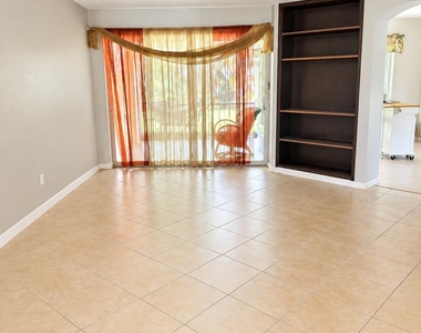6091 Sugar Loaf Lane - Photo Thumbnail 2