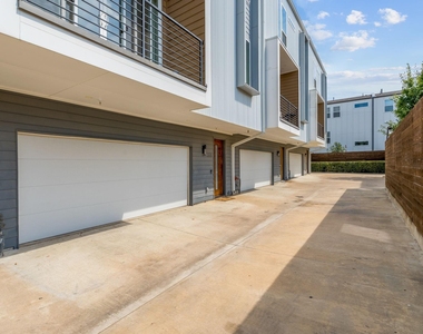3812 San Jacinto Street - Photo Thumbnail 30
