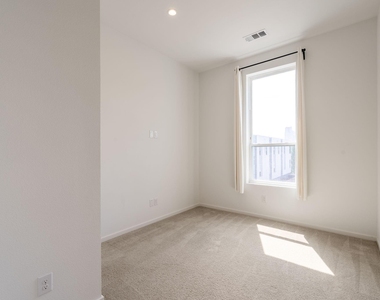 3812 San Jacinto Street - Photo Thumbnail 22