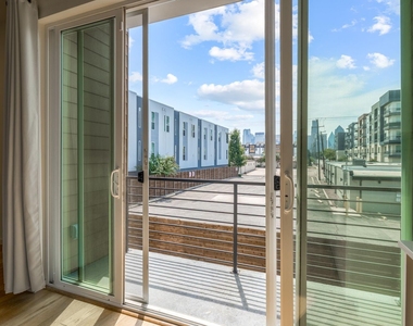 3812 San Jacinto Street - Photo Thumbnail 29