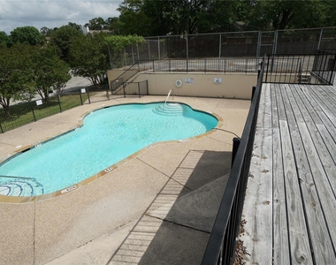 5308 Colony Hill Road - Photo Thumbnail 32