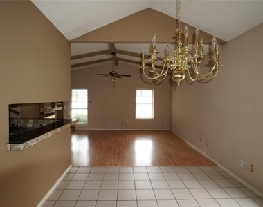5308 Colony Hill Road - Photo Thumbnail 3