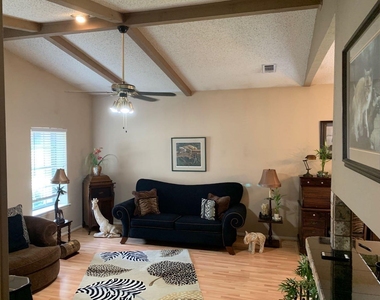 5308 Colony Hill Road - Photo Thumbnail 5