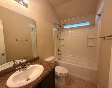 6320 Sails Street - Photo Thumbnail 14
