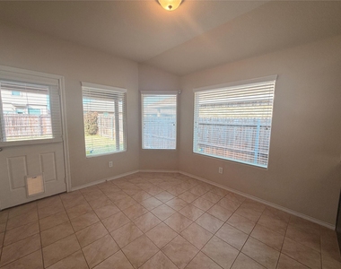 6320 Sails Street - Photo Thumbnail 12