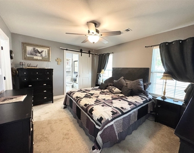 617 N Jordan Street - Photo Thumbnail 9