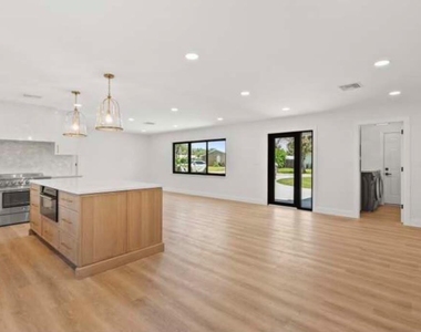 1524 Lance Road - Photo Thumbnail 9