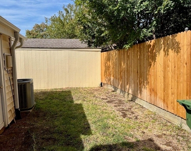 534 Prairie Dell Street - Photo Thumbnail 15