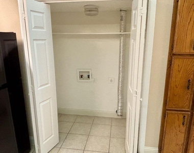 534 Prairie Dell Street - Photo Thumbnail 9