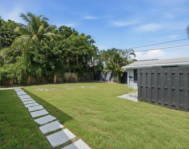 23 Ne 19th Avenue - Photo Thumbnail 14