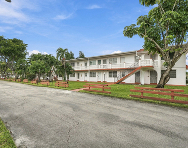 175 Ne 203rd Terrace - Photo Thumbnail 25