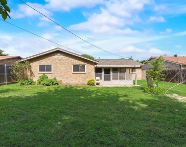 6536 Wakefield Road - Photo Thumbnail 19