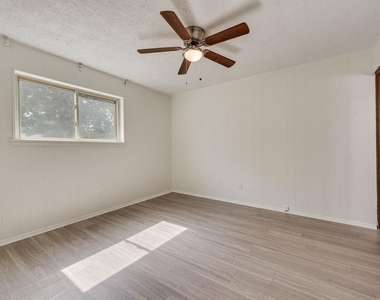 6536 Wakefield Road - Photo Thumbnail 9