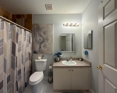 1431 Nw 36th Way - Photo Thumbnail 25