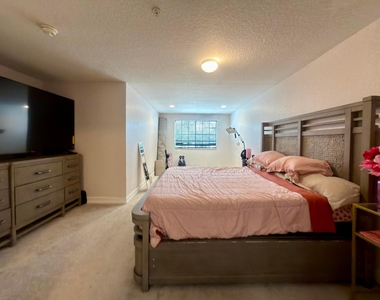 1431 Nw 36th Way - Photo Thumbnail 13