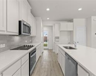 6084 Bursey Road - Photo Thumbnail 3
