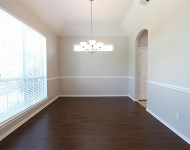 1534 Steamboat Trail - Photo Thumbnail 8