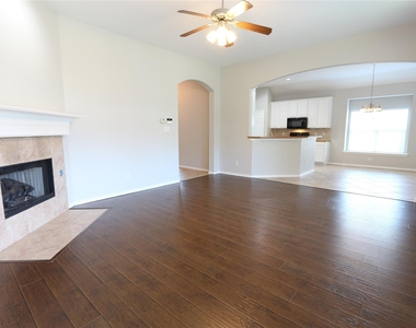 1534 Steamboat Trail - Photo Thumbnail 3