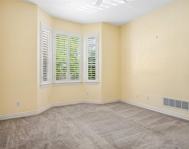 8141 Rosemont Drive - Photo Thumbnail 23