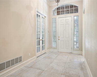 8141 Rosemont Drive - Photo Thumbnail 9