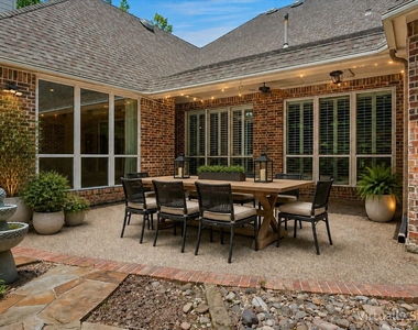 8141 Rosemont Drive - Photo Thumbnail 28