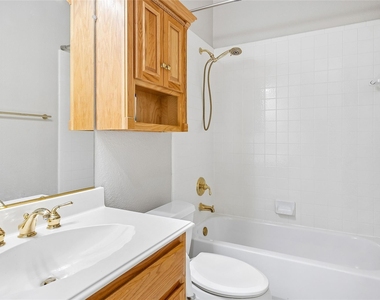 8141 Rosemont Drive - Photo Thumbnail 21