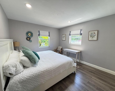 7610 S Olive Avenue - Photo Thumbnail 19