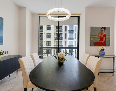 701 S Olive Avenue - Photo Thumbnail 4