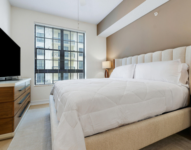 701 S Olive Avenue - Photo Thumbnail 10
