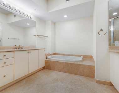 701 S Olive Avenue - Photo Thumbnail 8