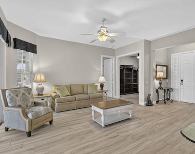 7605 Red River Road W - Photo Thumbnail 26