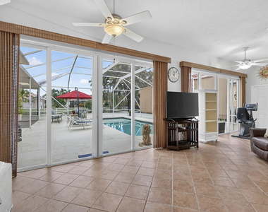 7605 Red River Road W - Photo Thumbnail 67