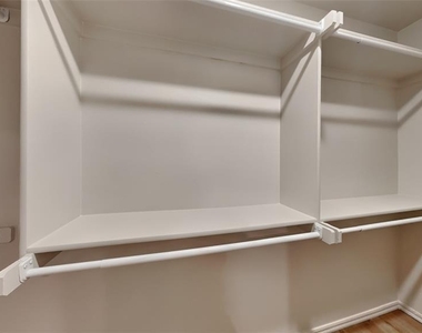 9024 Nw 127th Terrace - Photo Thumbnail 10