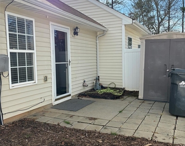 1334 Stoney Creek Lane - Photo Thumbnail 20