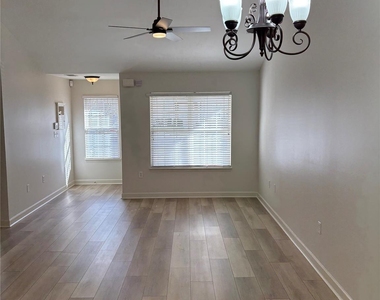 1334 Stoney Creek Lane - Photo Thumbnail 5