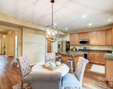 1467 Olive Hill Avenue Nw - Photo Thumbnail 6