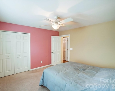 1467 Olive Hill Avenue Nw - Photo Thumbnail 31