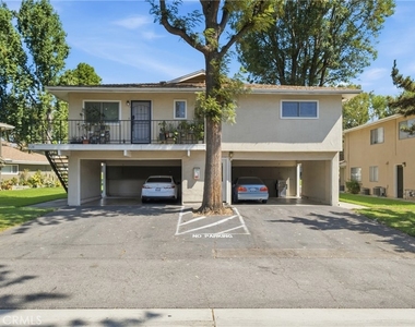 1328 Primrose - Photo Thumbnail 21