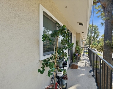 1328 Primrose - Photo Thumbnail 2
