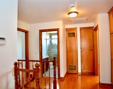 748 W Naomi Avenue - Photo Thumbnail 15