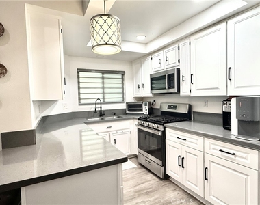 2219 Dublin Lane - Photo Thumbnail 9