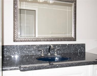 13585 Joshua Lane - Photo Thumbnail 15