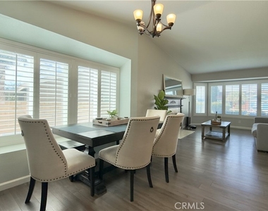 27838 Dexter Drive - Photo Thumbnail 7