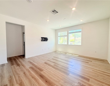 27026 Painted Sky Way - Photo Thumbnail 14