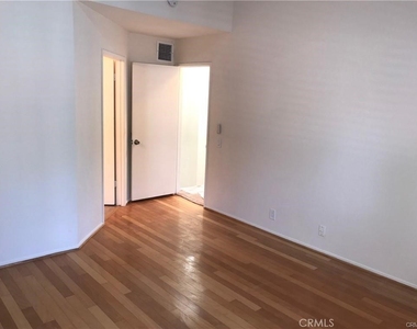 1175 Tivoli Lane - Photo Thumbnail 15