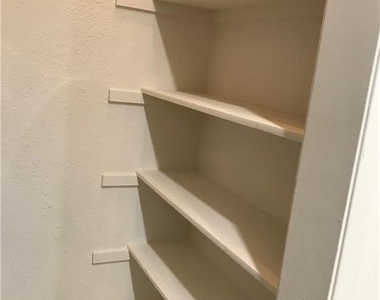 1175 Tivoli Lane - Photo Thumbnail 11