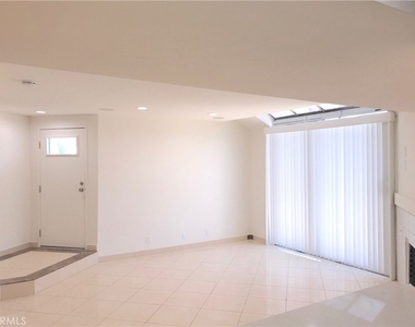 1175 Tivoli Lane - Photo Thumbnail 3