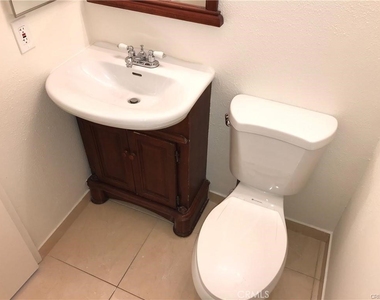 1175 Tivoli Lane - Photo Thumbnail 12
