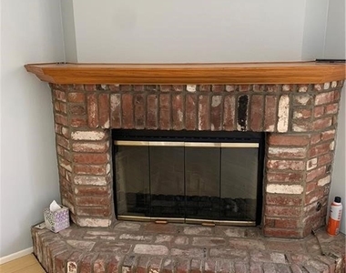 5604 Las Virgenes Road - Photo Thumbnail 12