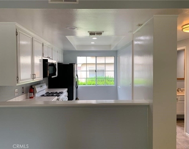 5604 Las Virgenes Road - Photo Thumbnail 6